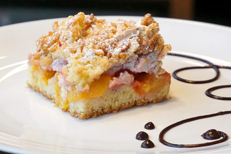 image of a plum cake